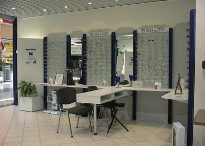 Agencement pour un opticien