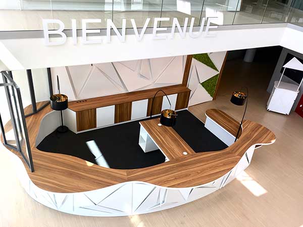 Comment bien concevoir son mobilier d’accueil ?