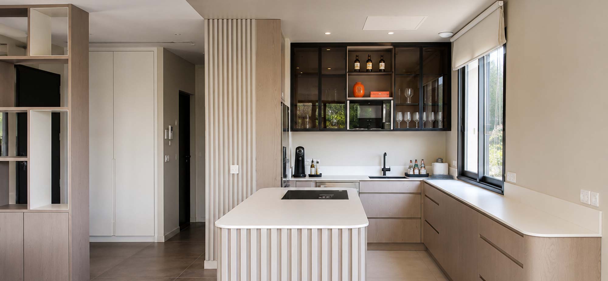 mobilier sur mesure pour le restaurant gastronomique harmonie à villeneuve d'ascq